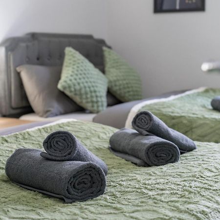 Open Mind Property - Apartment With 2 Double Beds Portsmouth Exterior foto